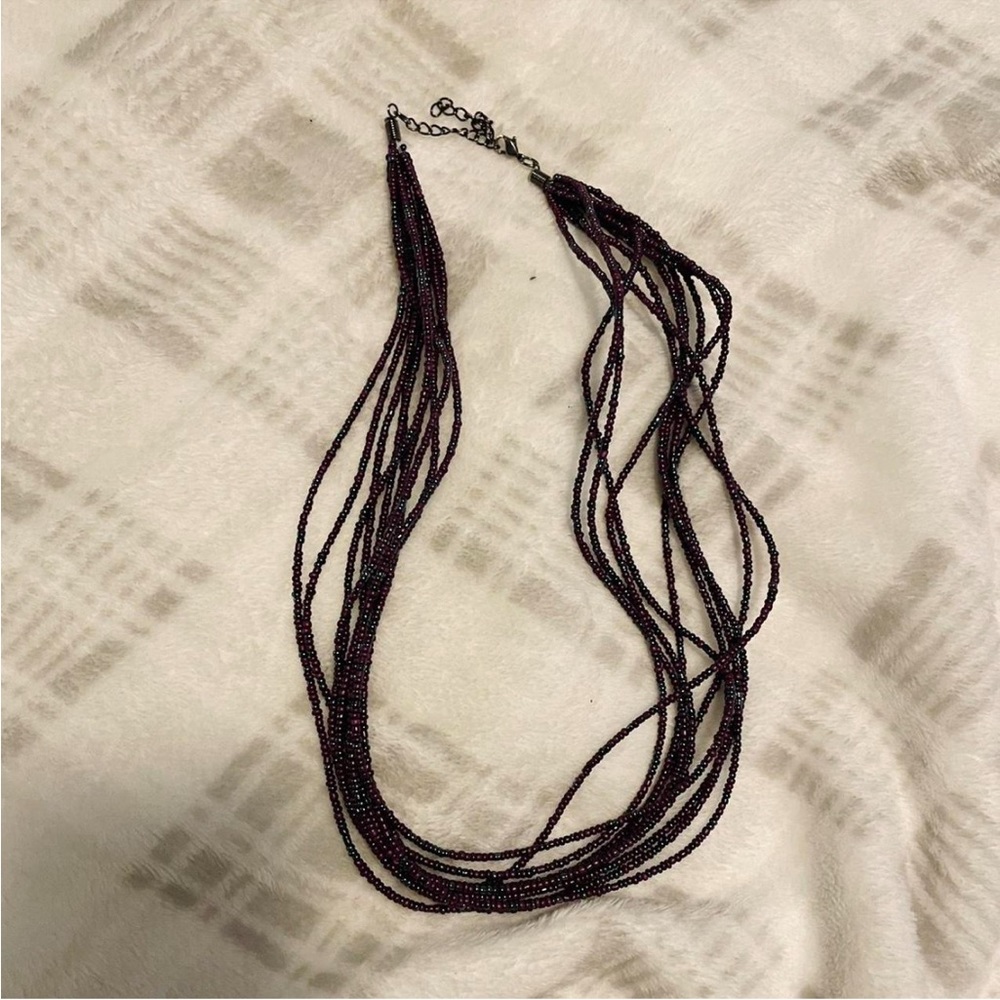 BEADED NECKLACE